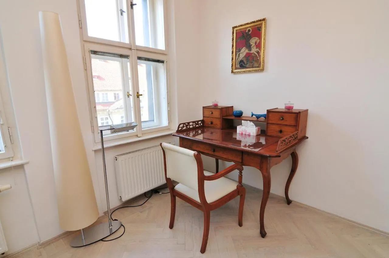 Prague Old Town Cozy Luxury Apartman In Heart Of City Apartment